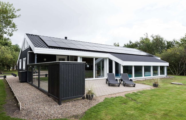 8 Person Holiday Home in Norre Nebel - Photo 32