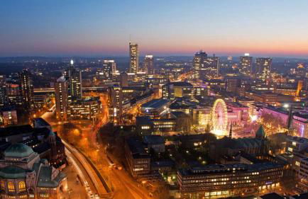 Smart Home - Essen - Perfect for 5 Guests! Central - Balcony - Netflix - Free Parking Zone - Foto 13