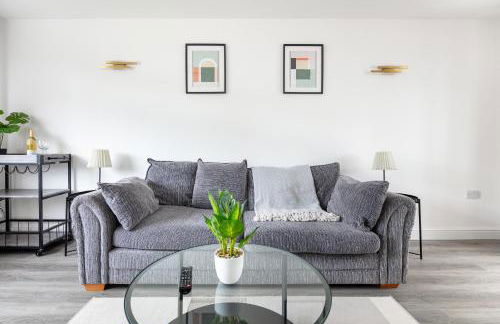 Kent Haven - 3 bed house, Games room and Parking - Foto 6