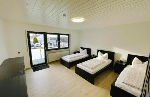 Panoramablick Ferien- und Monteurwohnung OG - Foto 9