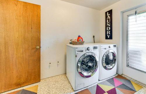 Lanai and Pet Friendly! Retro-Chic Sarasota Home! - Foto 21