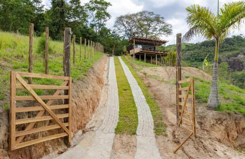 Chalé Contêiner- Hidro com vista para montanhas - Foto 10