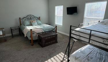 RV Ready 3BR 2BA Home Near Navarre and Destin - Foto 3