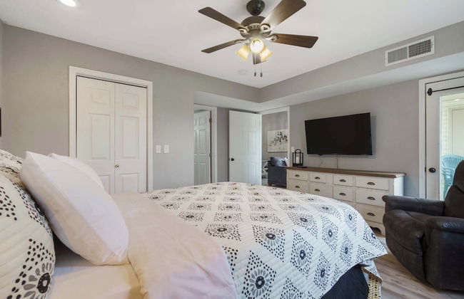 Highland Hideaway - Branson - Local Attractions, On-site Amenities & More! - Photo 10