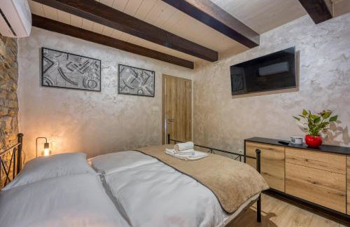 Casa Emilia in Sveti Donat - Foto 9