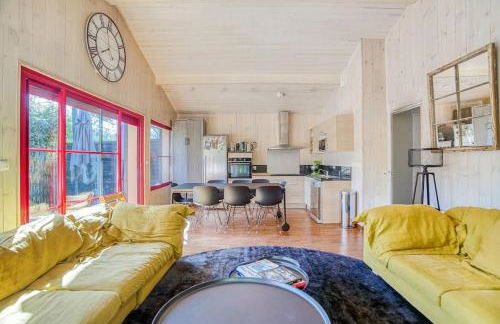 Belle Villa avec Piscine juste à côté du bassin - Foto 2