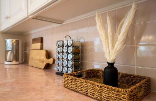 Waterfront Home With Heated Pool/Jacuzzi and only 1mile to beach - Foto 54