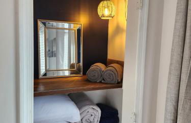 The Bay House- New Kitchen & Updates! An AC Vibe!! - Foto 46