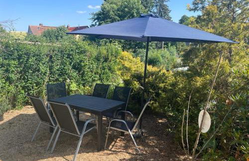 Monteur Ferienwohnungen OT Kleinwaltersdorf mit Außensitzecke und Grill - Foto 17