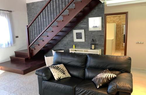 Magnífica Villa Familiar Con Piscina a 8Km Playa - Photo 23