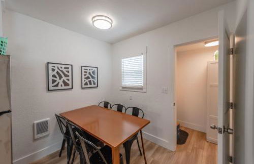 #StayinMyDistrict Zen Cottage Coos Bay - Foto 18