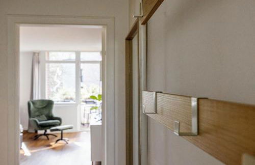 have-a-nice-Stay - nahe Bahnhof - 20 Minuten nach Hamburg - trotzdem ruhig gelegen - 6 Minuten zu Fuß ins Zentrum Ahrensburg - modern eingerichtet - Foto 34