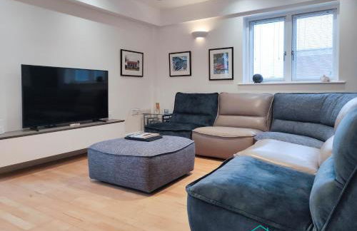 Orion House - Luxury Apartment overlooking Milford Marina, Pembrokeshire - Foto 7