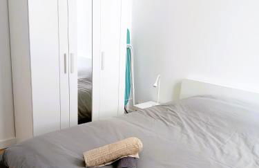 102 - Appart rénové avec grand salon et 1 chambre - Tram et Clinique Mutualiste à 1 min - Foto 17