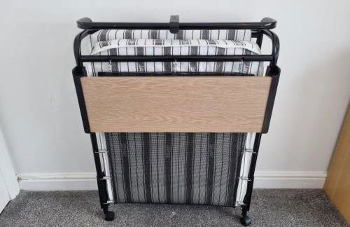 3 Bedroom House Perfect for Family Work Stays Easy Access to Manchester Oldham - Foto 15