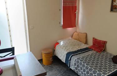 Petit studio bien équipé - Foto 2