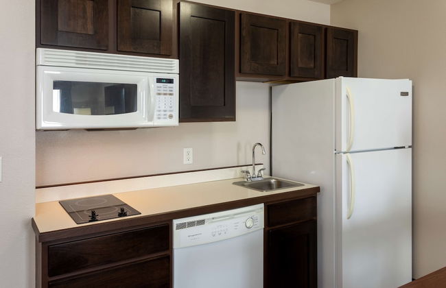 Grandstay Residential Suites Hotel - Sheboygan - Photo 9