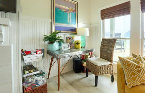 Steps to Bolivar Beach Home with Deck and Grill - Foto 4