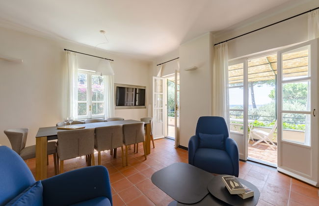 JOIVY Villa W/Superb View And Private Garden In Mulinetti - Photo 20