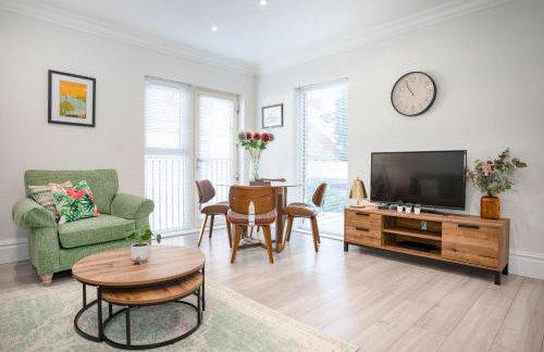 5 Star - The Ulsterville Residences - Free On-site Parking - Photo 160