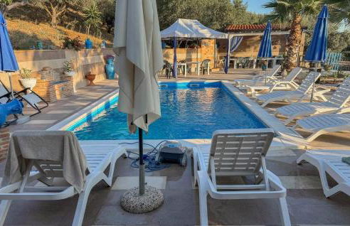 Amazing Home In San Cipirello With Swimming Pool - Foto 10