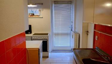 Monteure und Pendler willkommen! Komfortable 2 Zimmer Apartments in der Innenstadt - Foto 4, stove