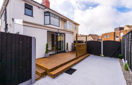 Families Only - Pet Friendly sleeps 6 maximum NO PARTIES - Foto 35