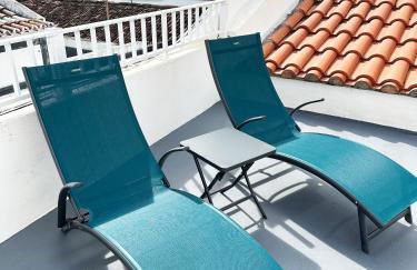 Maré Alta - Scenic Seaside Stay with outdoor deck - Photo 11