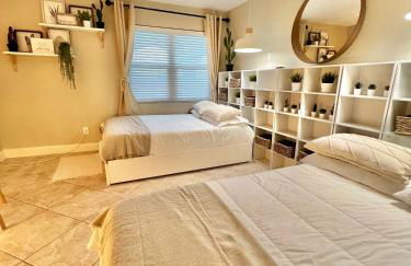 Penthouse Beach Oasis 704 Lovely Daytona ocean front incredible ocean view - Photo 10