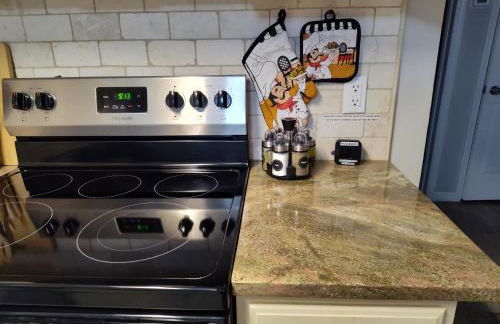 Heated & Screened in Pool - Photo 31