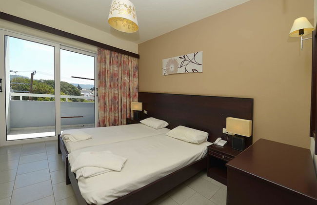 Ialysos City Hotel - Photo 6