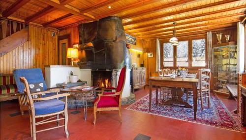 MontBlanc Alpine Ski & Sauna Retreat - Happy Rentals - Photo 2