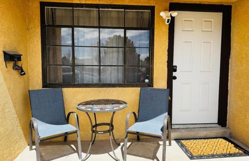 Free Chick-Fil-A & Starbucks! 502 Hideaway! - Foto 21