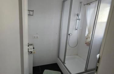 Shiraz-Home das Ferienhaus in Holzminden, 120qm Privatsphäre für ungestörte Erholung - Foto 19