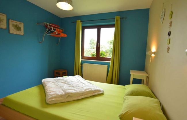 Nice Holiday Farmhouse Located in Sourbrodt near Ski Resort of Ovifat - Foto 13