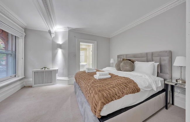 The Knightsbridge Residences - Photo 6