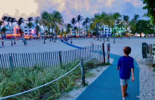 2-Min to Beach, Upscale Enclave - Foto 30