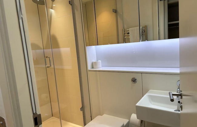 Stunning Park View Quartermile Apartment Close Proximity to Castle & University - Foto 17