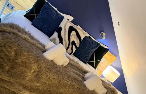 Cozy Cottage Coventry self check-in after 3pm, Pets Friendly - Foto 25