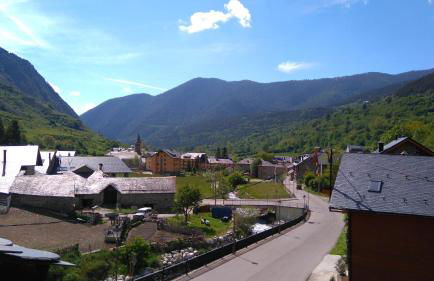 Apartaments Pont Romànic - Photo 37