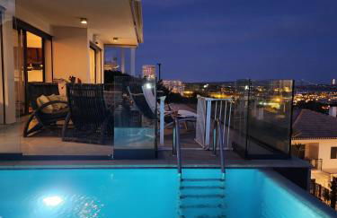 Modern Villa with Sea & River View Pool and Gym. - Foto 9