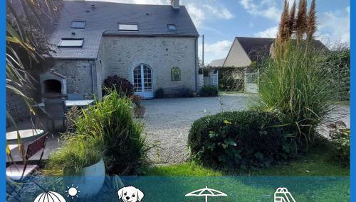 Le So Sweet, maison avec jardin clos, terrasse aménagé, jeux et jouets, baby foot, flipper, table de ping pong, à 1km de la plage d' Omaha beach et près Port en Bessin - Foto 1, Garden