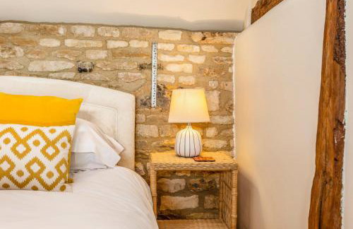 The Stables - Photo 13