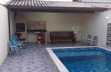 Casa Praiana - Piscina, churrasqueira, Wi-Fi, espaço amplo, garagem, lado praia - Foto 3