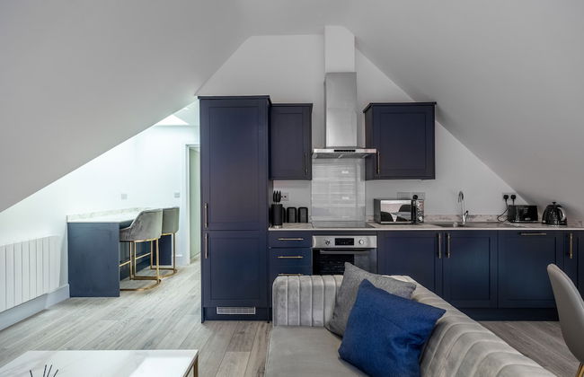 Impeccable 2-bed Apartment in Camberley - Foto 11