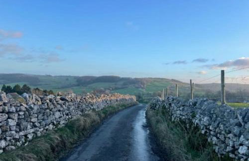 Beautiful listed 3 bedroom cottage with wood burner - Foto 19