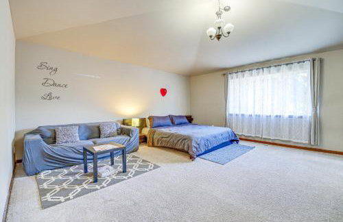 Family-Friendly Home with Patio and Garden in Everett! - Foto 17