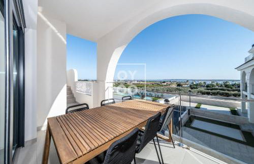 Luz de la Mata penthouse - Golf sea lake views - by OYOOSTAYS - Photo 18