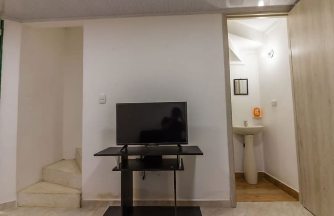 Café de Colores con balcon - Photo 21