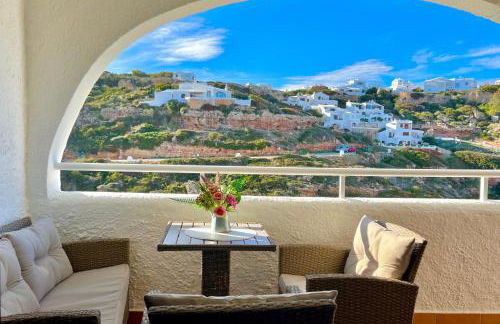 Beachfront Apartment in Cala Morell - Foto 6